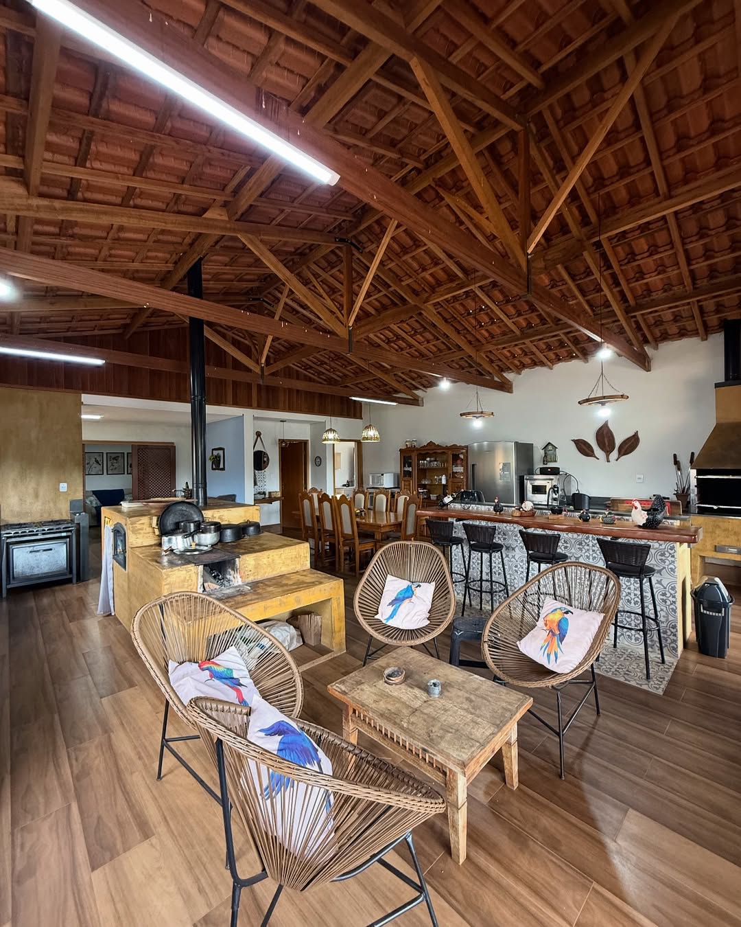 🌿 Um refúgio onde o conforto encontra a natureza.São 9,43 hectares de encanto, com cada detalhe (10)-min