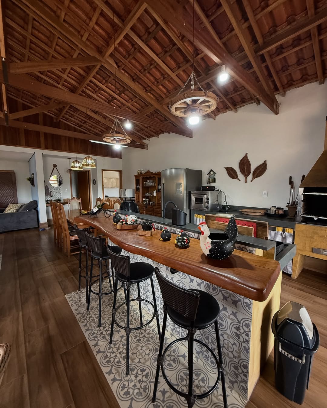 🌿 Um refúgio onde o conforto encontra a natureza.São 9,43 hectares de encanto, com cada detalhe (11)-min