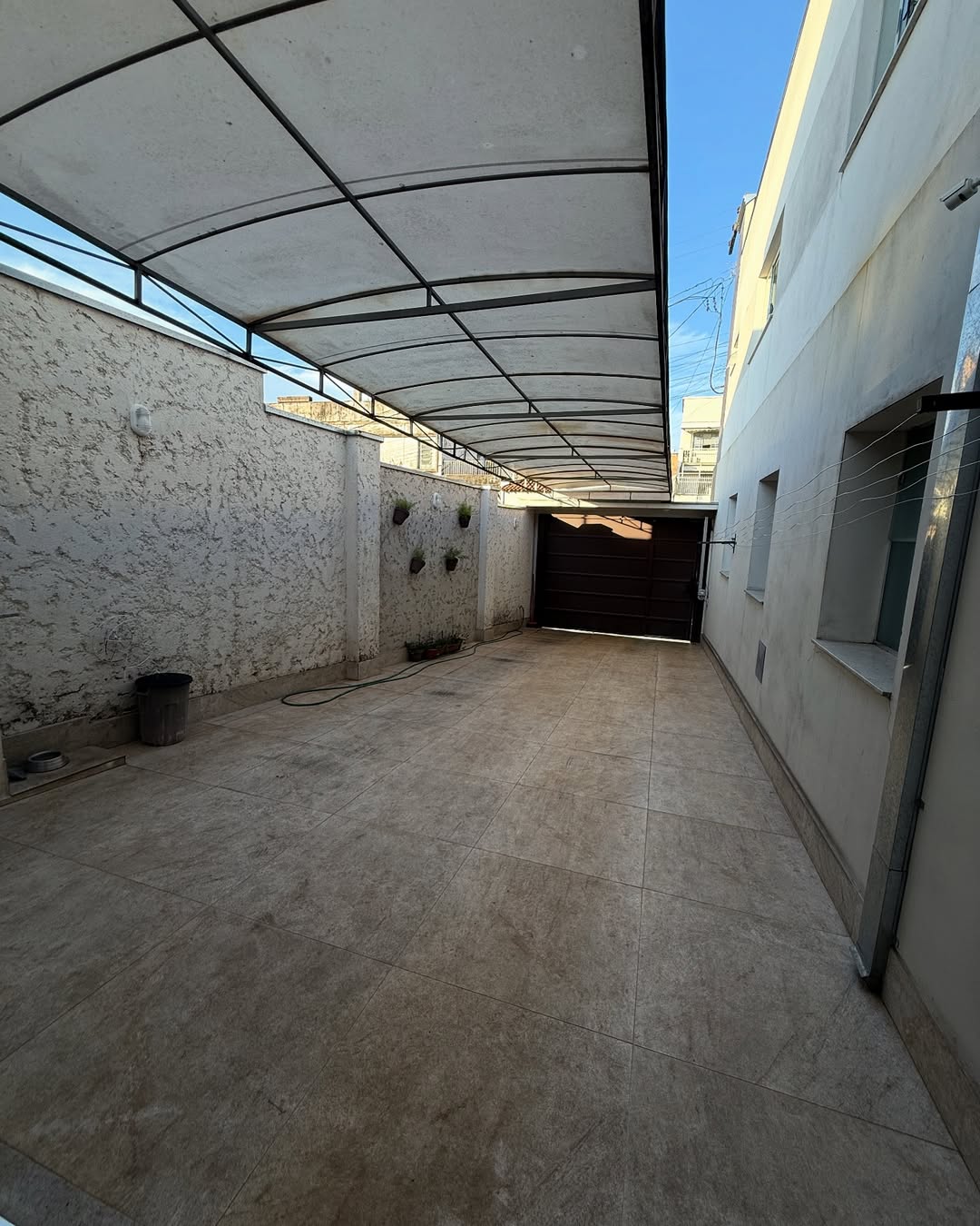 🏡 Casa à venda no Centro de Machado - MG✨ Uma oportunidade rara no coração da cidade, em uma re (19)-min