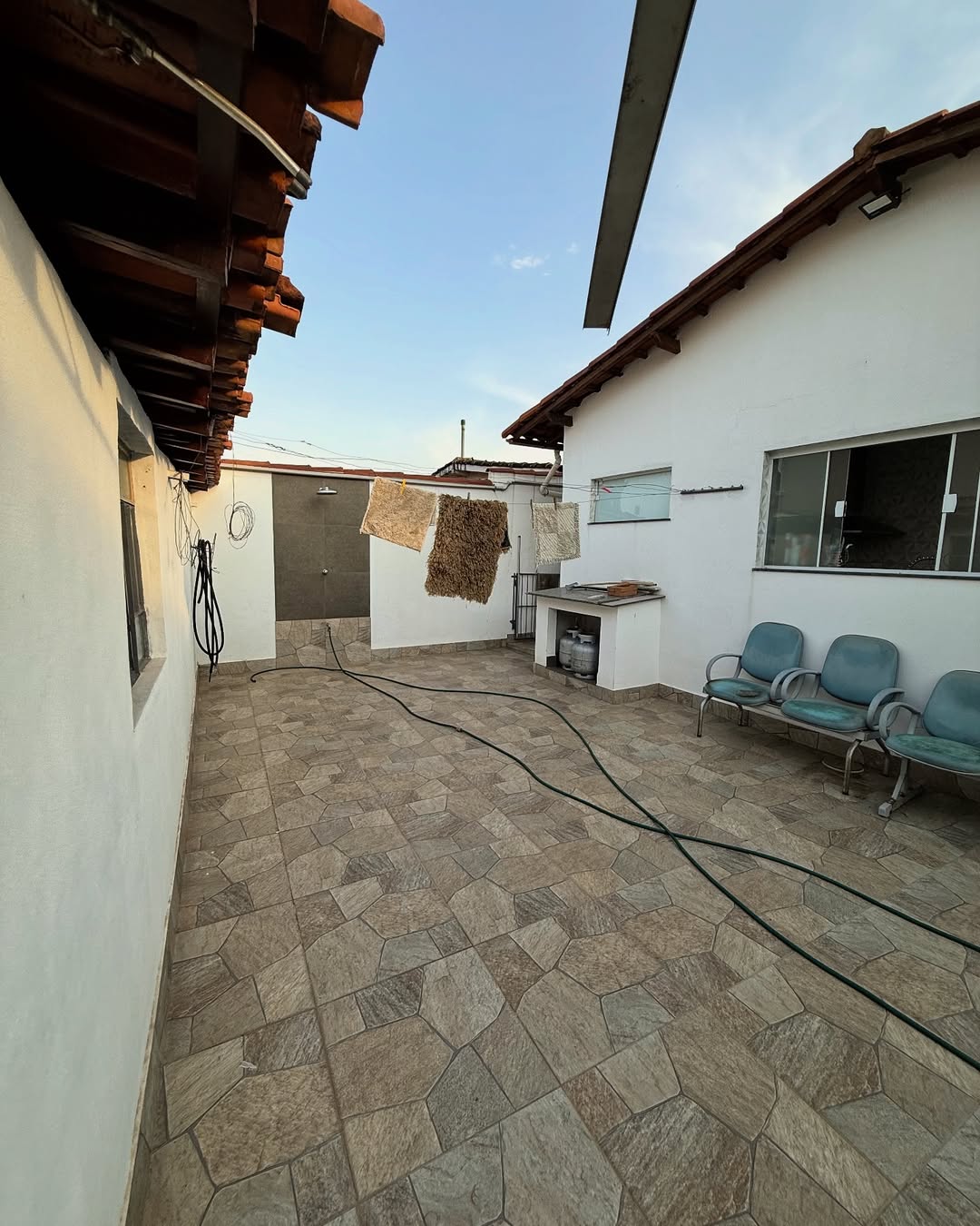 🏡 Casa à venda no Jardim Chamonix – R$ 480.000Essa casa é perfeita para quem busca conforto, pr (14)-min